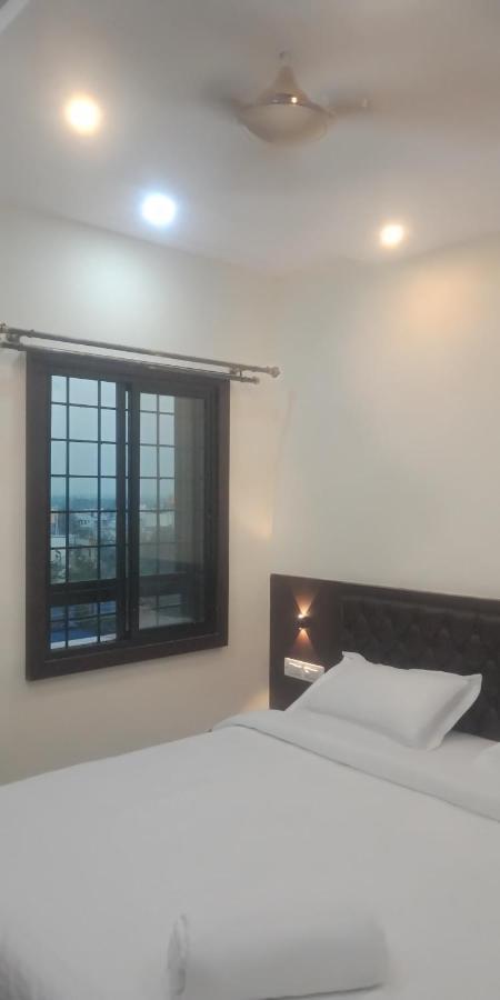 M G Residency Hotel Chikmagalur Exterior photo