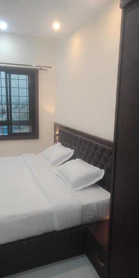 M G Residency Hotel Chikmagalur Exterior photo